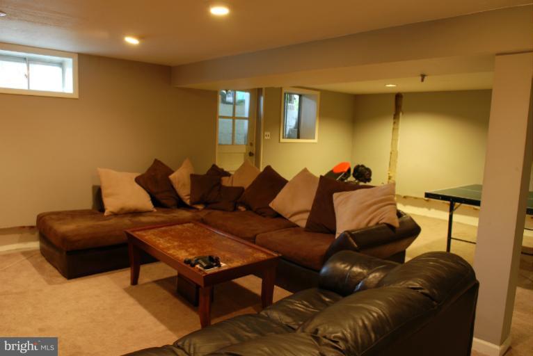 1326 Westburn Road Baltimore, MD 21228 - Photo 14 of 18 Basement