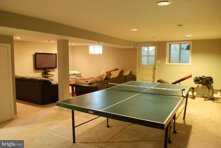1326 Westburn Road Baltimore, MD 21228 - Photo 16 of 18 Basement
