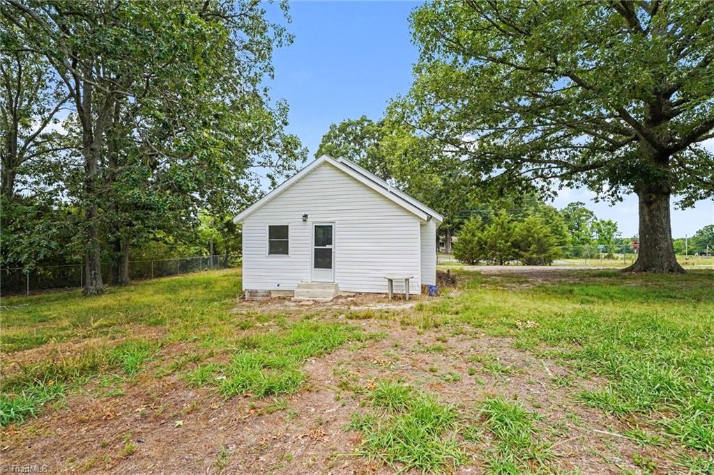 2908 Little Brook Road Seagrove, NC 27341 - Photo 22 of 28