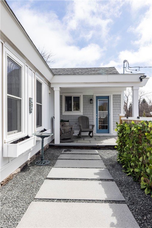 173 East Shore Road Jamestown, RI 02835 - Photo 8 of 32