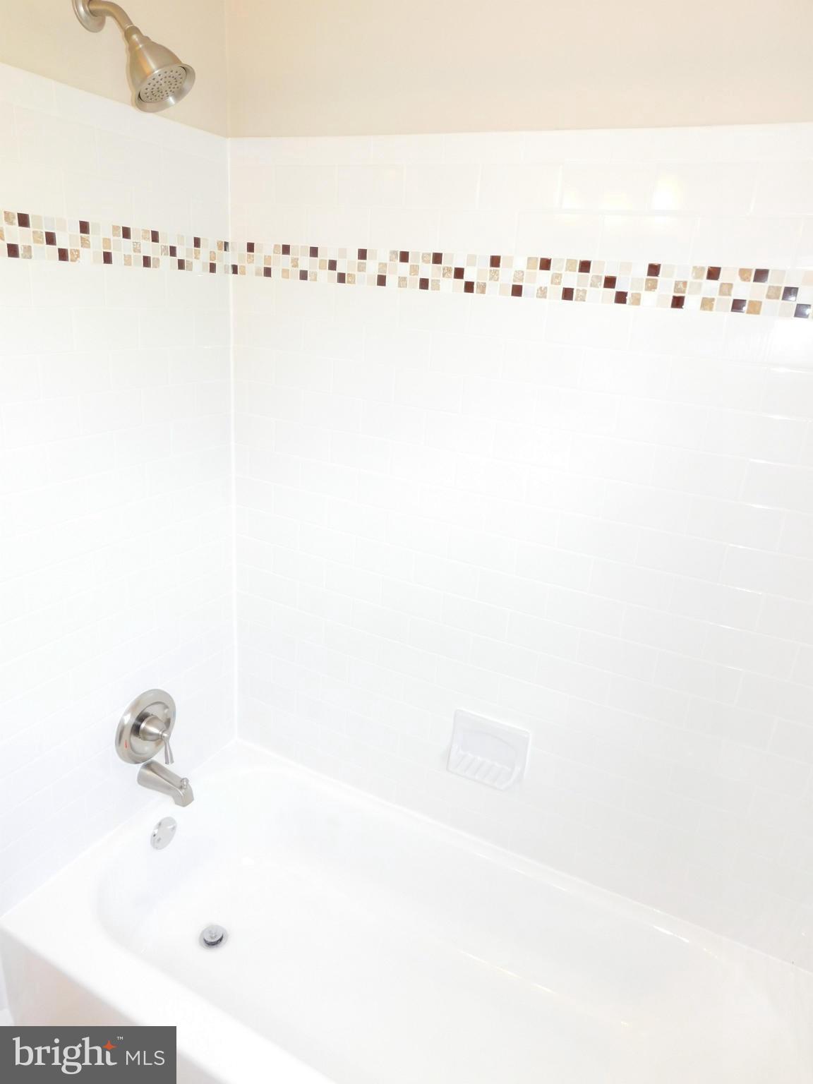 6927 Broening Road Baltimore, MD 21222 - Photo 22 of 30 Bath
