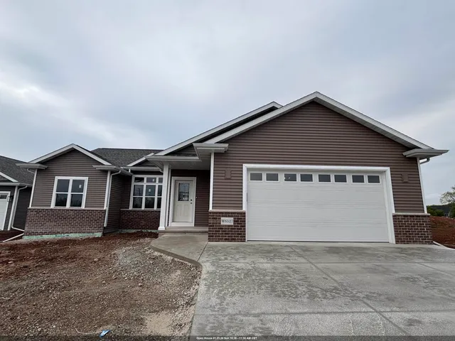 $434,900 | W6527 Breezy Way, Appleton, WI 54915