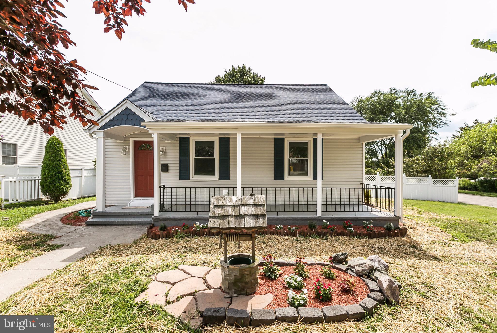 8422 Garden Road Pasadena, MD 21122 - Photo 2 of 24 Exterior (Front)