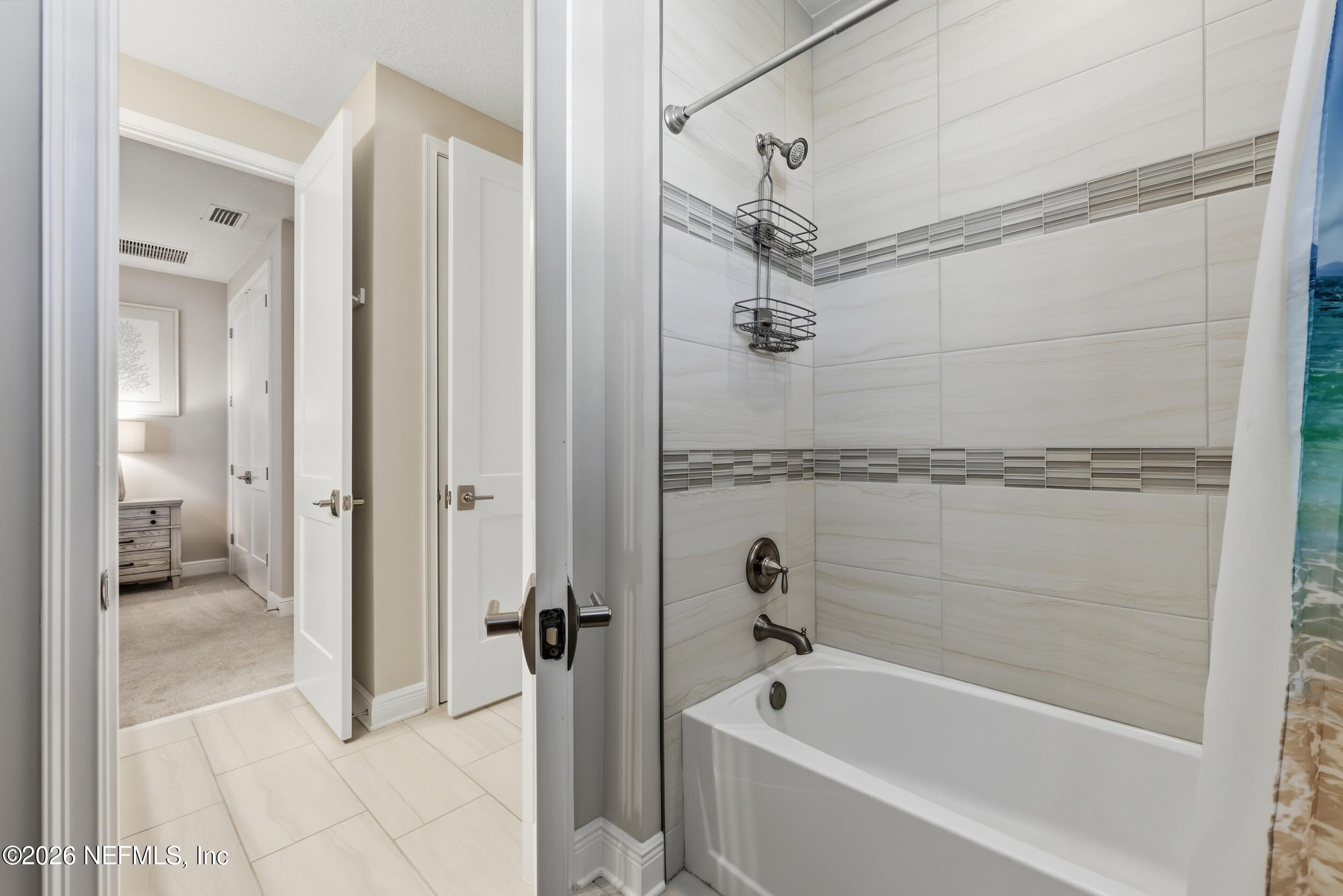 413 Marquesa Circle St. Johns, FL 32259 - Photo 34 of 74 Jack and Jill Bathroom