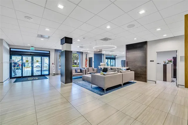 $850,000 | 90 Edgewater Drive, Unit 624, Coral Gables, FL 33133