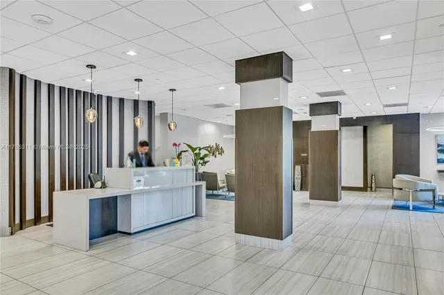 $850,000 | 90 Edgewater Drive, Unit 624, Coral Gables, FL 33133