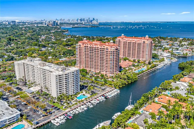 $850,000 | 90 Edgewater Drive, Unit 624, Coral Gables, FL 33133