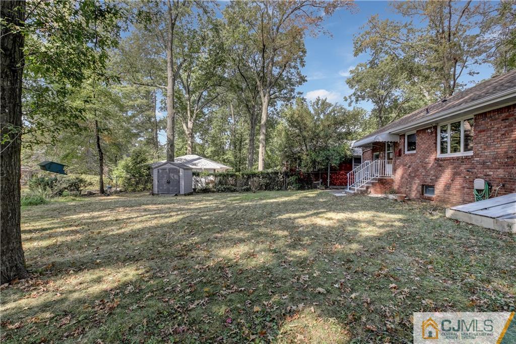 27 North Hill Road Colonia, NJ 07067 - Photo 21 of 24 Gallery Image 21