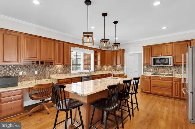 $999,000 | 3723 Big Woods Road, Ijamsville, MD 21754