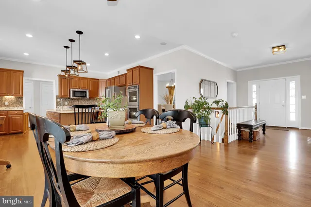 $999,000 | 3723 Big Woods Road, Ijamsville, MD 21754