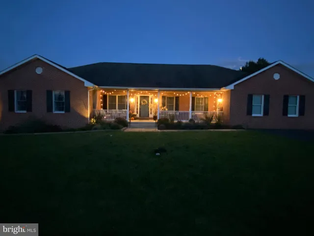 $999,000 | 3723 Big Woods Road, Ijamsville, MD 21754