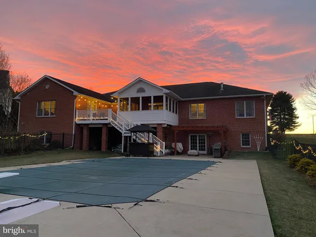 $999,000 | 3723 Big Woods Road, Ijamsville, MD 21754