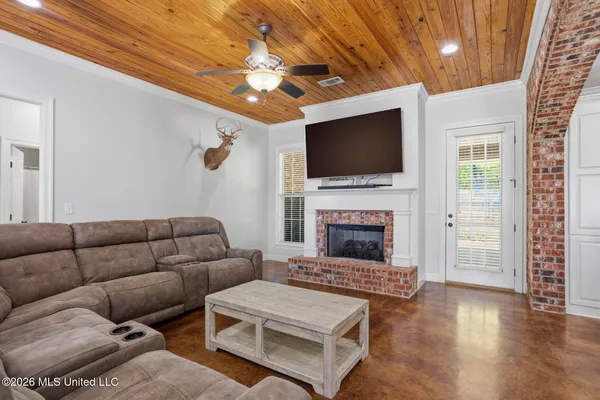 $390,000 | 202 Belle Oak Drive, Brandon, MS 39042