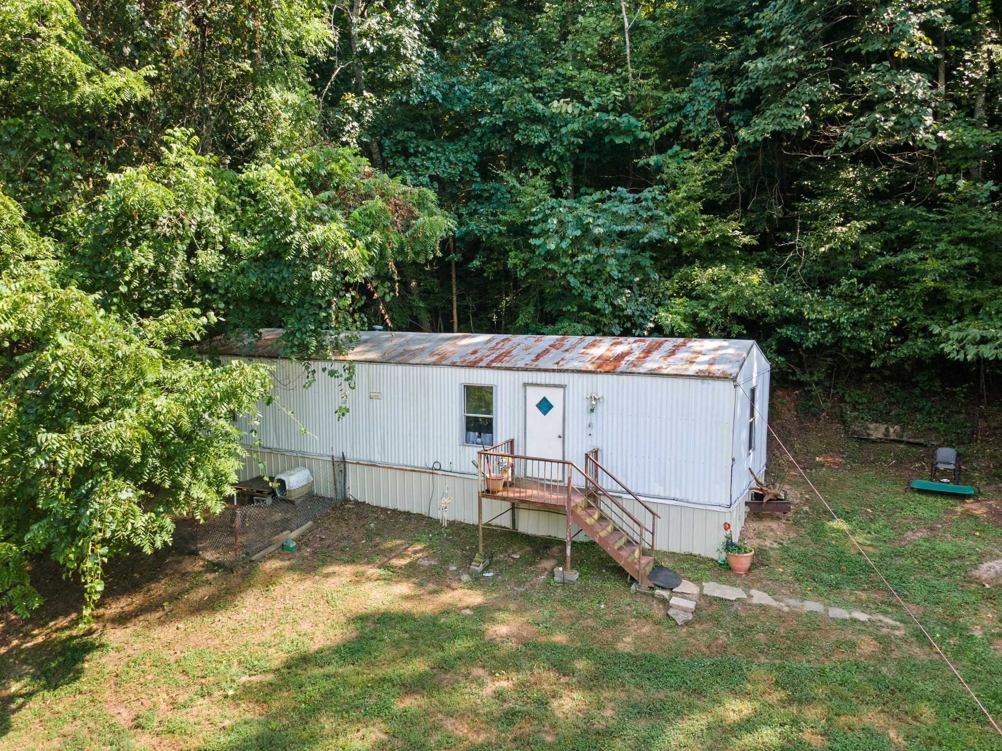 2417 Esque Sharp Road Mount Pleasant, TN 38474 - Photo 4 of 21 an aerial view of a house