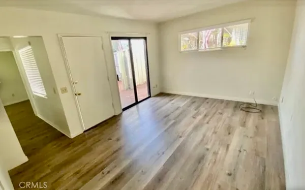 $2,725 | 225 Avenida Santa Barbara, Unit F, San Clemente, CA 92672