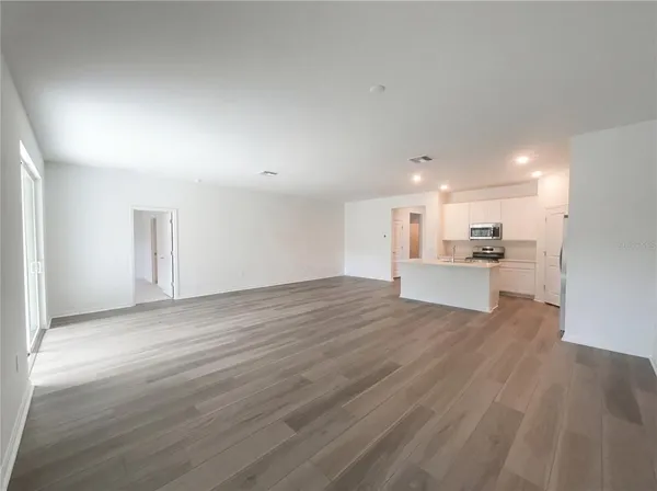 $305,000 | 8281 Southwest 196th Ct Road, Dunnellon, FL 34432