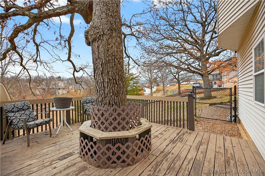 114 Watkins Road Camdenton, MO 65020 - Photo 39 of 45 Open Deck Space