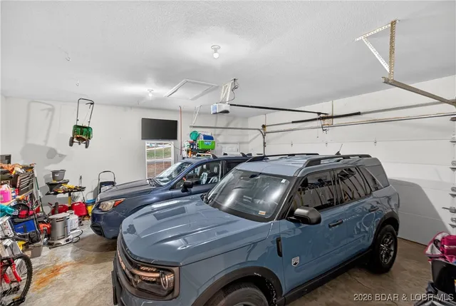 $389,900 | 114 Watkins Road, Camdenton, MO 65020