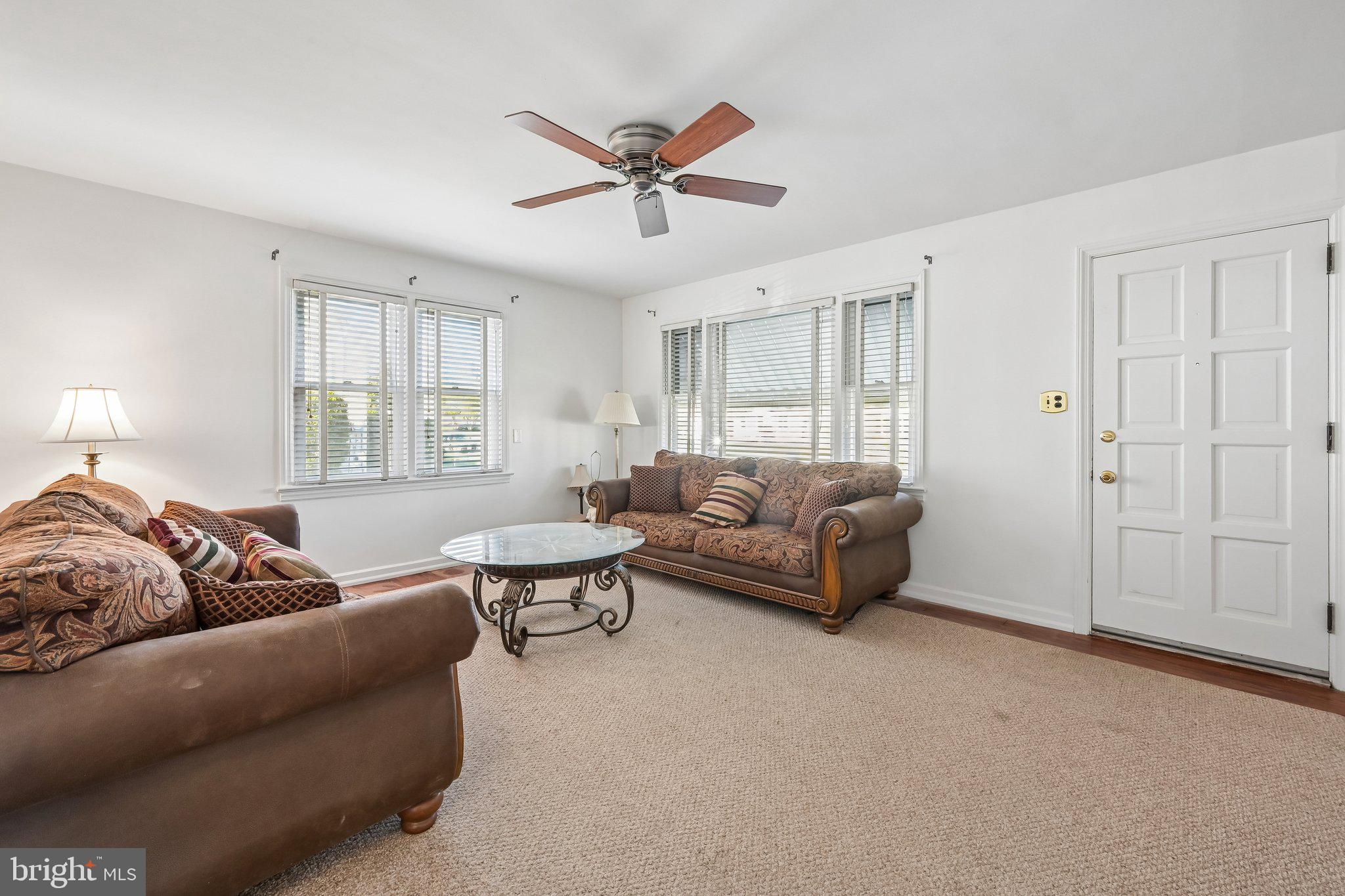 28 Pancoast Boulevard Delran, NJ 08075 - Photo 4 of 26