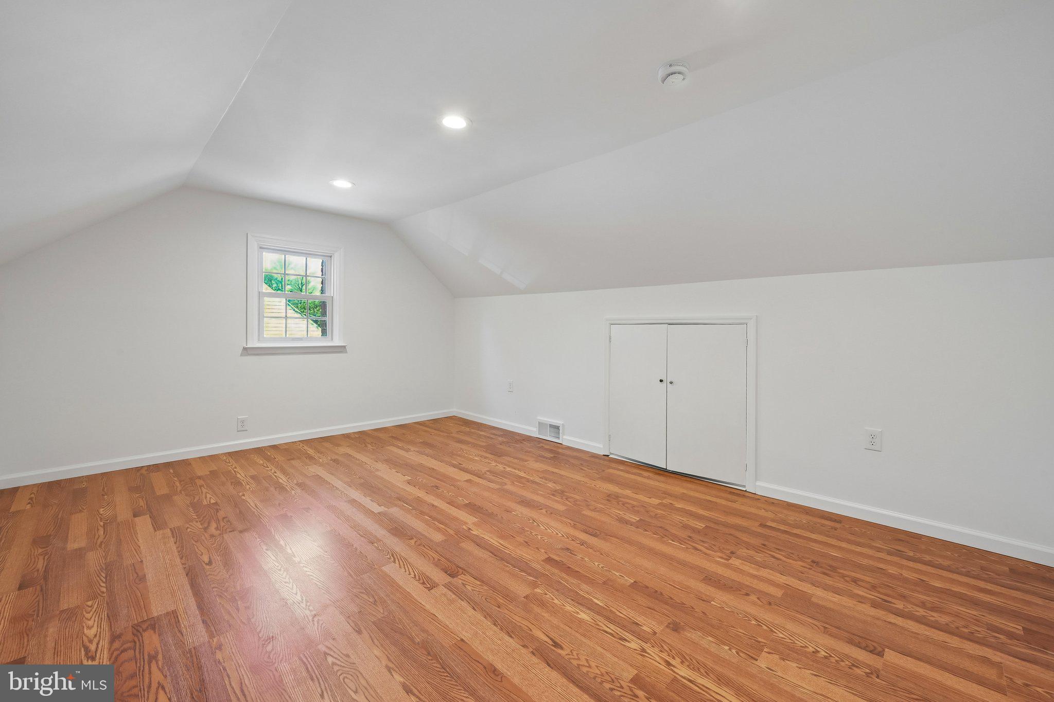 28 Pancoast Boulevard Delran, NJ 08075 - Photo 9 of 26