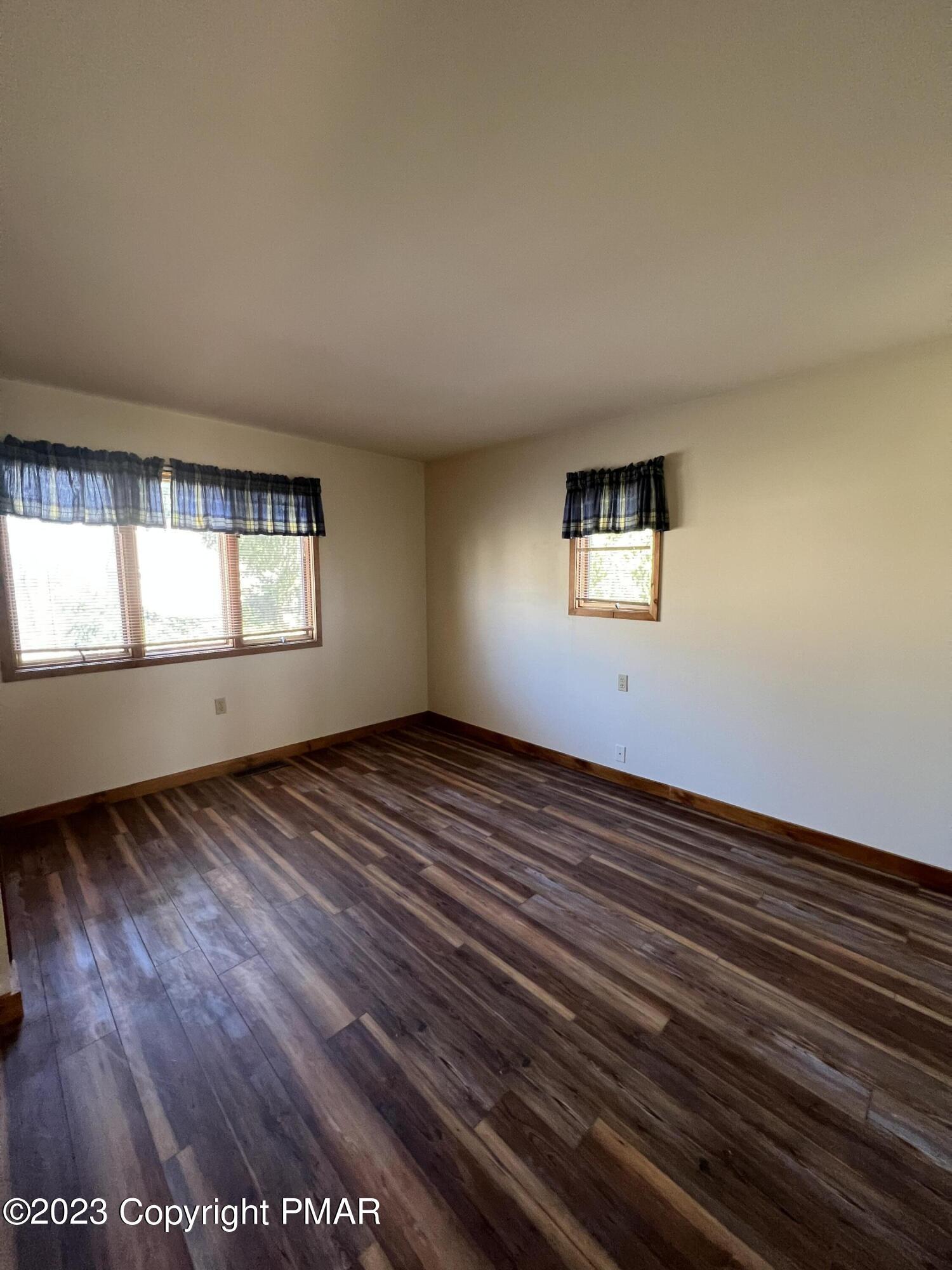 135 Northslope II Road East Stroudsburg, PA 18302 - Photo 7 of 13 37EE2519-0664-40B0-82AD-9D0E1CD38AE8