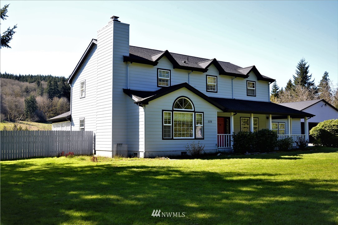 509 Carlon Loop Road Longview, WA 98632 - Photo 1 of 16