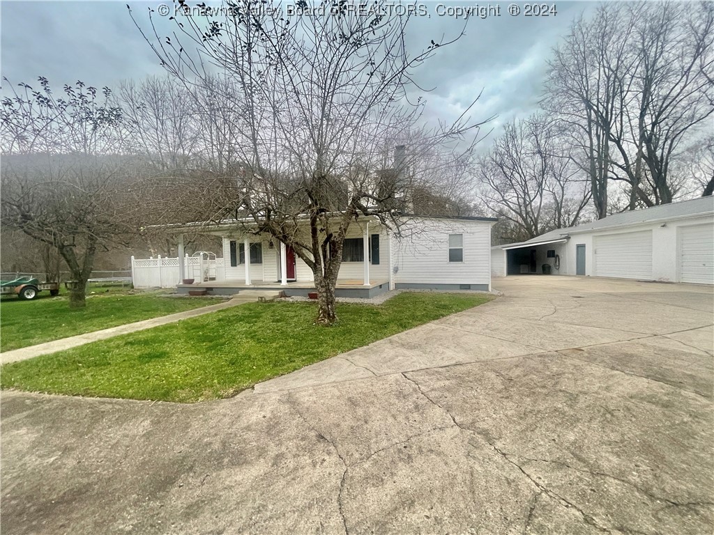 710 Hemlock Drive Elkview, WV 25071 - Photo 4 of 45 Gallery Image 4