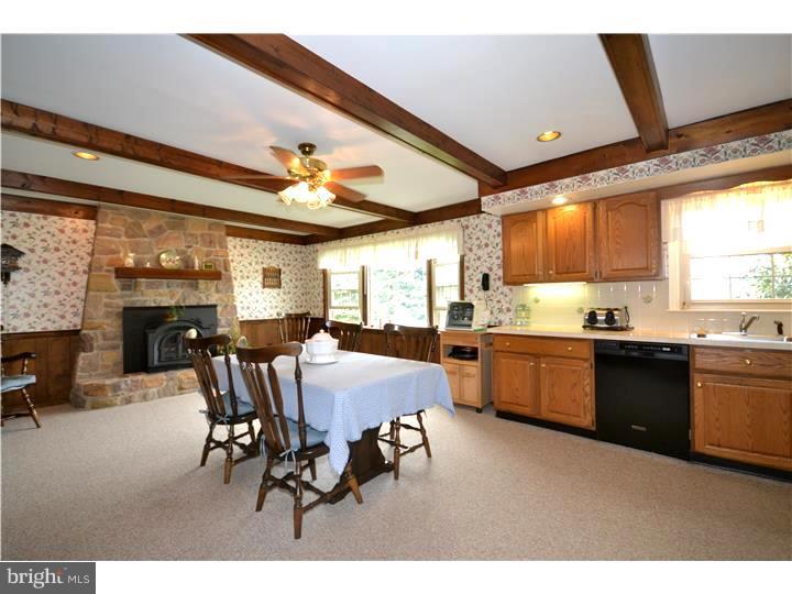 452 Center School Road Perkasie, PA 18944 - Photo 10 of 21 Kitchen