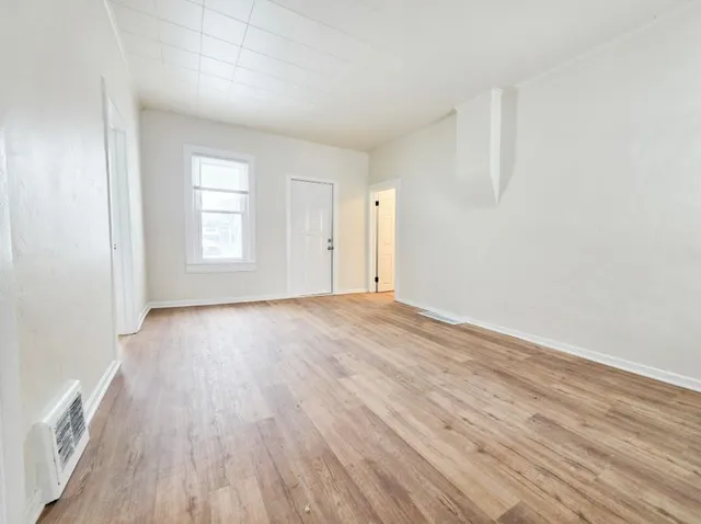 $169,900 | 1405 Day Street, Green Bay, WI 54302