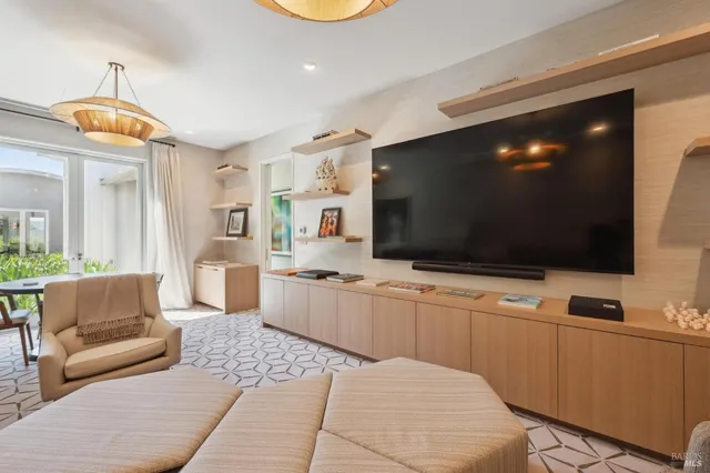 $39,995,000 | 13414 Chalk Hill Road, Healdsburg, CA 95448