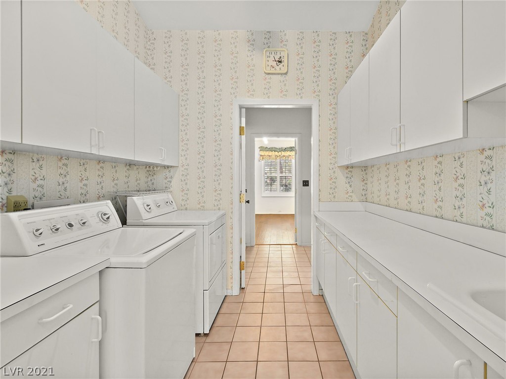 2875 East Russell Road Las Vegas, NV 89120 - Photo 44 of 50 Gallery Image 44