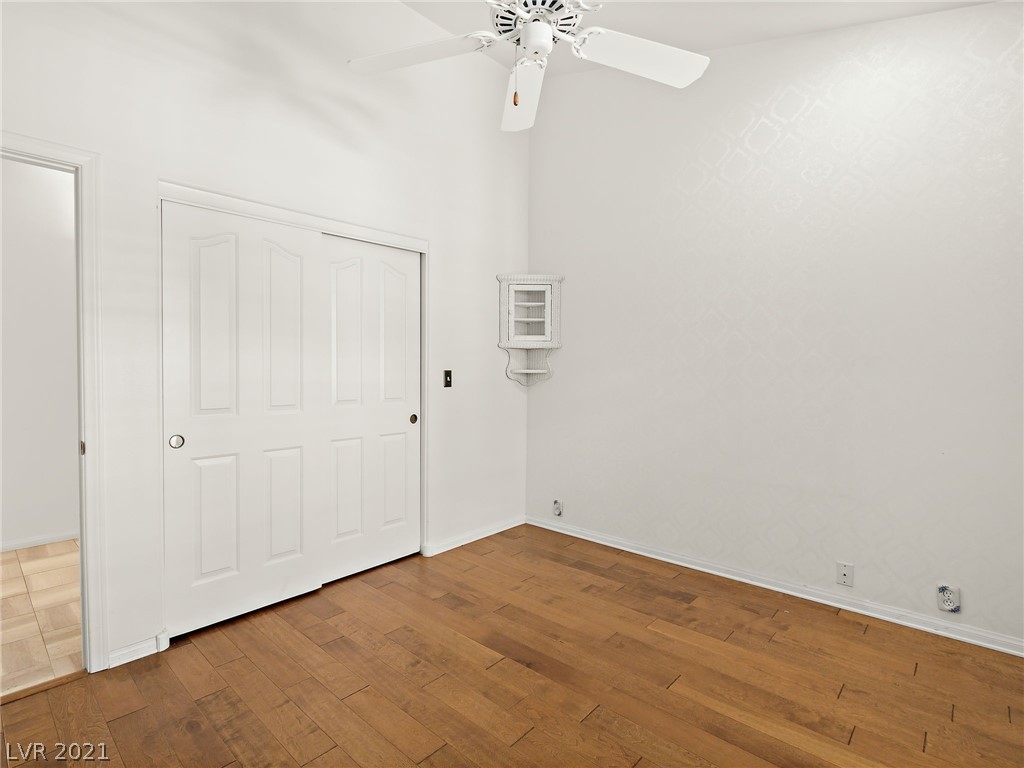 2875 East Russell Road Las Vegas, NV 89120 - Photo 48 of 50 Gallery Image 48
