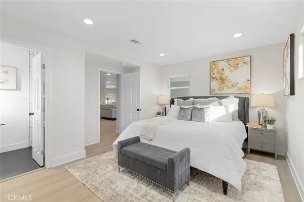 $5,000 | 16541 Loire Circle, Huntington Beach, CA 92647