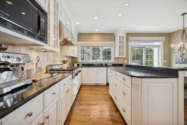 $1,750,000 | 440 South Grant Street, Hinsdale, IL 60521