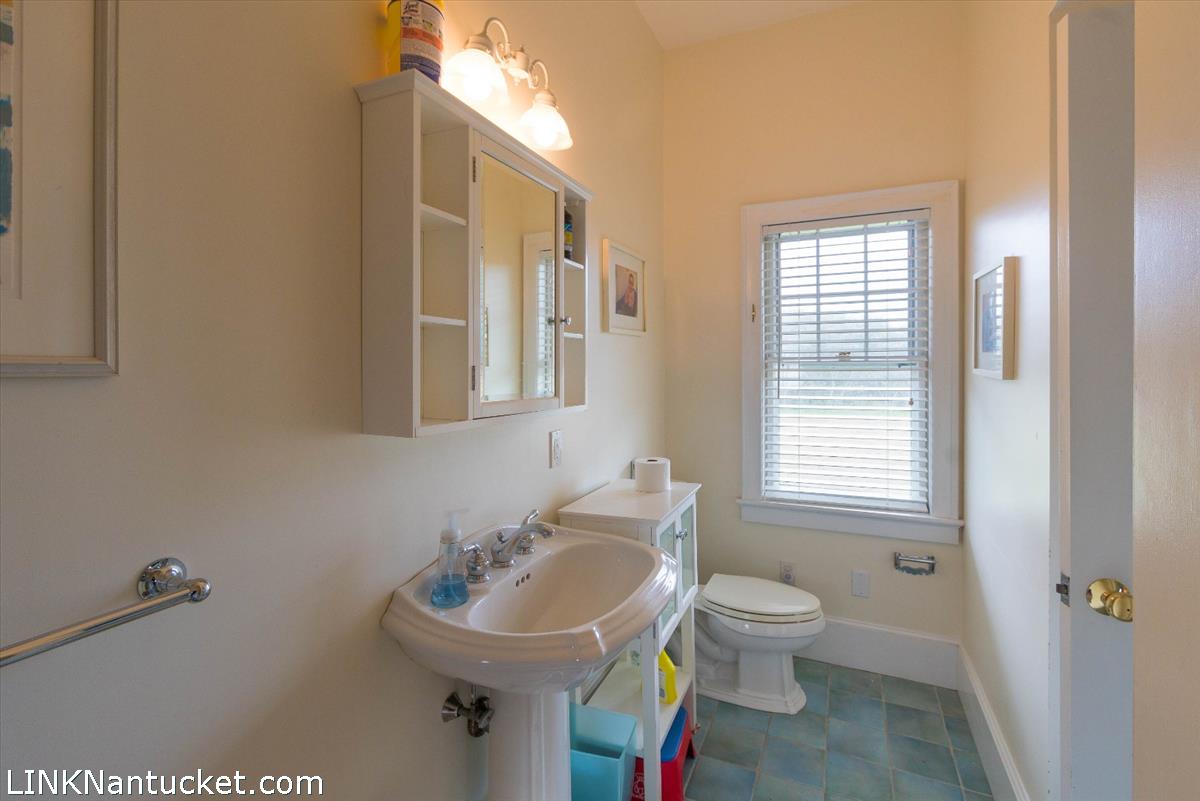 15 Wigwam Road Nantucket, MA 02554 - Photo 11 of 36 Gallery Image 11