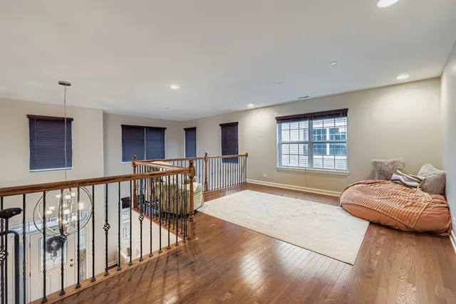 $649,900 | 2224 Amelia Lane, Hoffman Estates, IL 60192