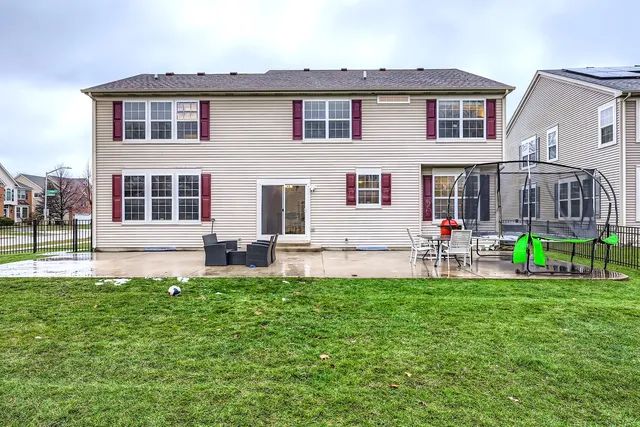 $649,900 | 2224 Amelia Lane, Hoffman Estates, IL 60192