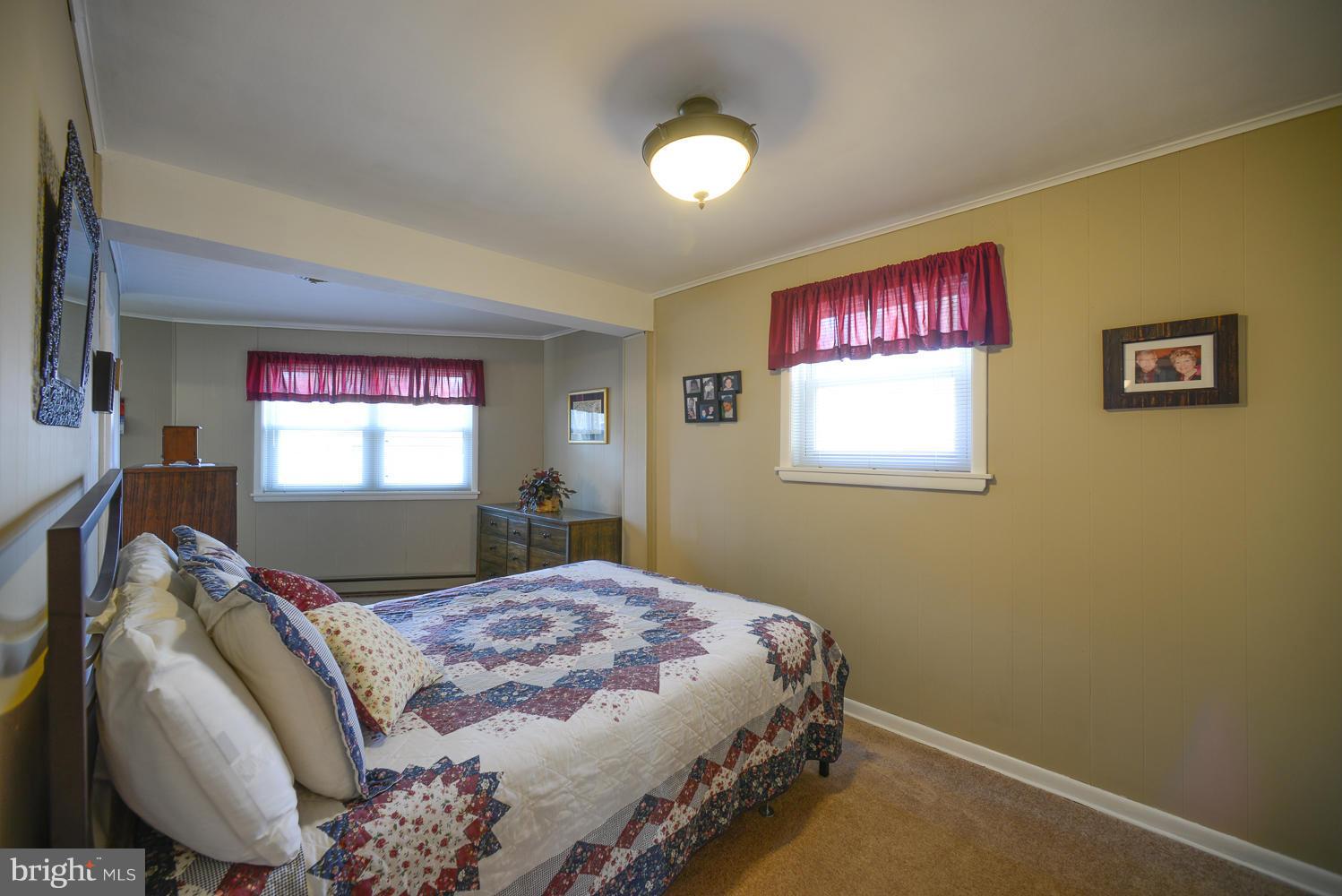 11718 Highview Avenue Silver Spring, MD 20902 - Photo 14 of 24 Interior (General)
