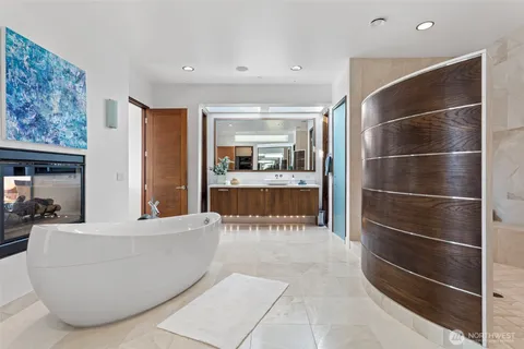 $7,250,000 | 8631 Northeast 19th Place, Clyde Hill, WA 98004