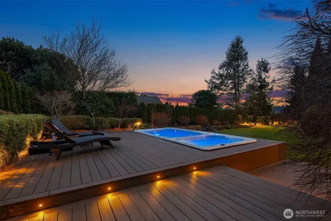 $7,250,000 | 8631 Northeast 19th Place, Clyde Hill, WA 98004