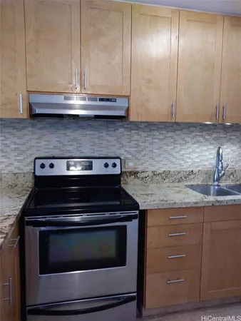 $3,300 | 1645 Ala Wai Boulevard, Unit 501, Honolulu, HI 96815