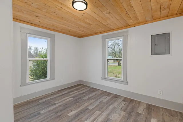 $1,100 | 430 Stephens Street, Lawrenceburg, TN 38464