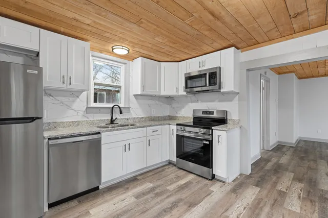 $1,100 | 430 Stephens Street, Lawrenceburg, TN 38464