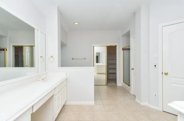 $3,000 | 7010 Adobe Oaks Court, Sugar Land, TX 77479