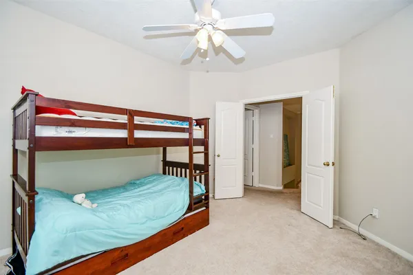 $3,000 | 7010 Adobe Oaks Court, Sugar Land, TX 77479