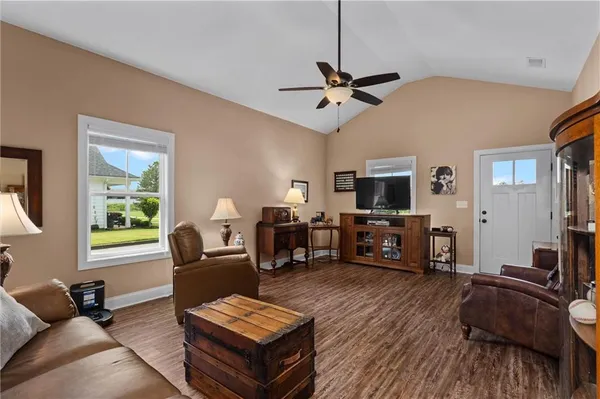$329,900 | 54 Calloway Lane, Cartersville, GA 30120