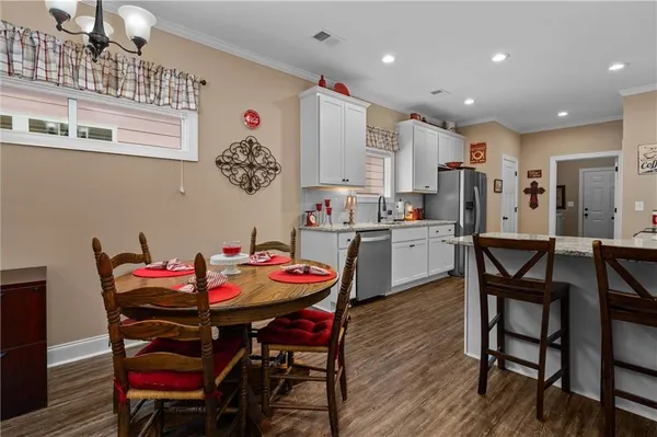 $329,900 | 54 Calloway Lane, Cartersville, GA 30120