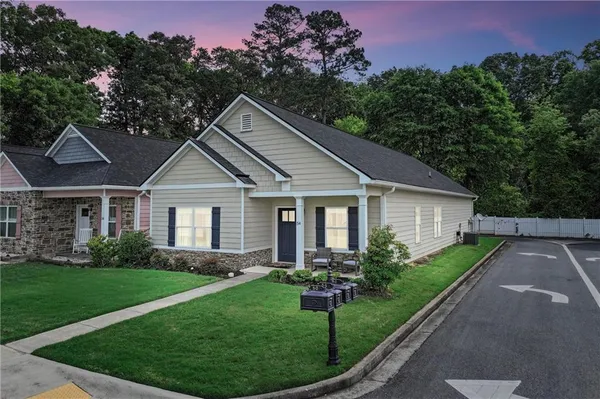 $329,900 | 54 Calloway Lane, Cartersville, GA 30120