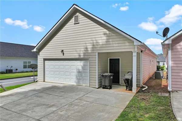 $329,900 | 54 Calloway Lane, Cartersville, GA 30120