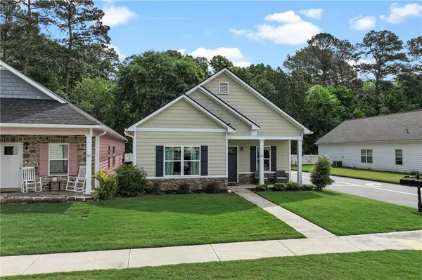 $329,900 | 54 Calloway Lane, Cartersville, GA 30120